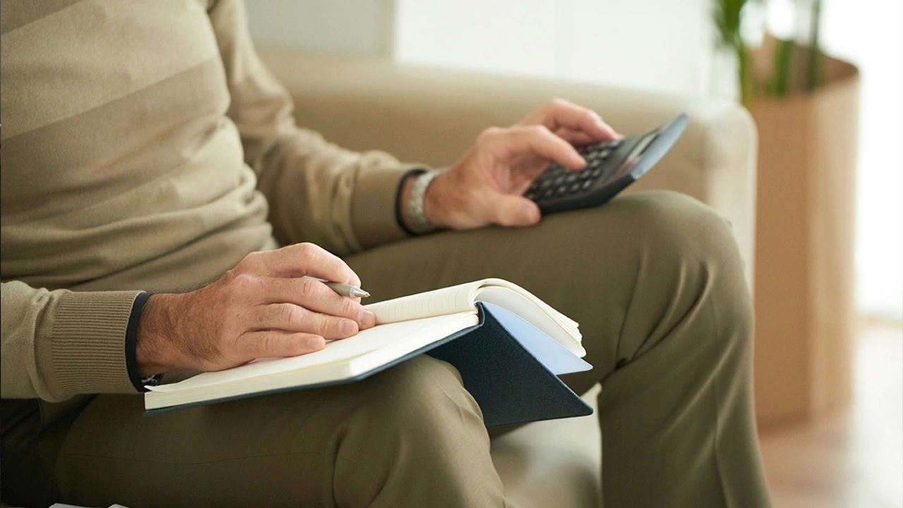 Çalışan emekliye 5 bin lira ödemesinin maliyeti 23 milyar lira olacak