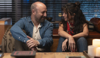 Halit Ergenç ve Tuba Büyüküstün’ü buluşturan “Yarın Yokmuş Gibi” dizisinin fragmanı yayınlandı