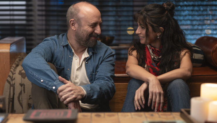 Halit Ergenç ve Tuba Büyüküstün’ü buluşturan “Yarın Yokmuş Gibi” dizisinin fragmanı yayınlandı