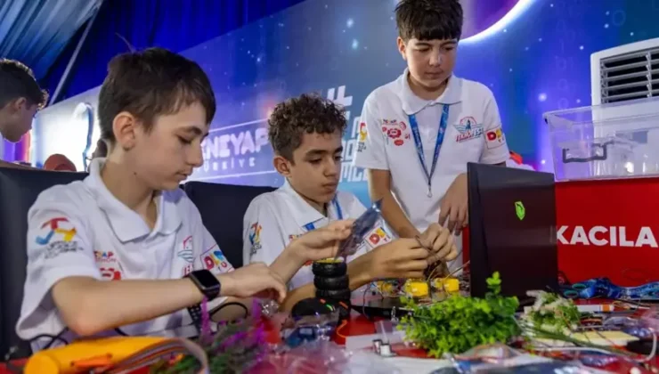 Geleceğin Teknoloji Yıldızları TEKNOFEST Adana’da Buluştu