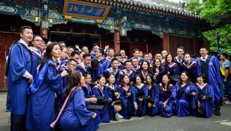 YÖK’ÜN KARARI VE ÇİN YATIRIMLARI GENÇLERİ ÇİN ÜNİVERSİTELERİNE YÖNELTTİ